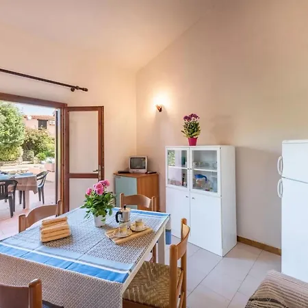 Cozy With Furnished Patio Apartment San Teodoro (Sardinia)