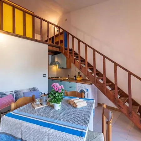 Apartment Cozy With Furnished Patio *