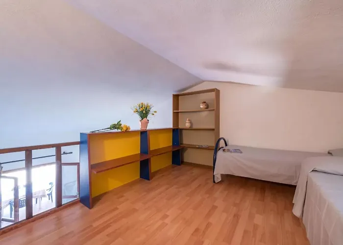 Cozy With Furnished Patio San Teodoro (Sardinia)