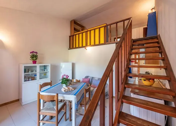 Cozy With Furnished Patio San Teodoro (Sardinia)