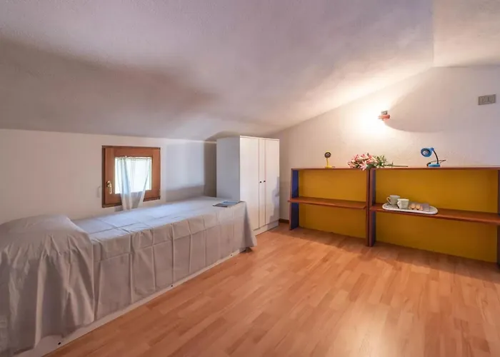 Apartment Cozy With Furnished Patio